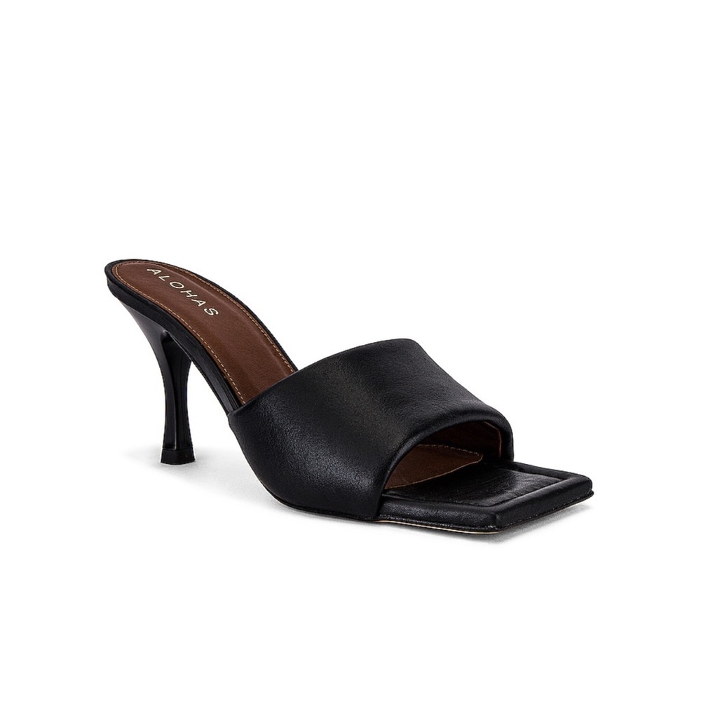 Puffy mules